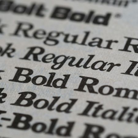 Serif vs Sans Fonts: How to Choose the Right Typeface for Print
